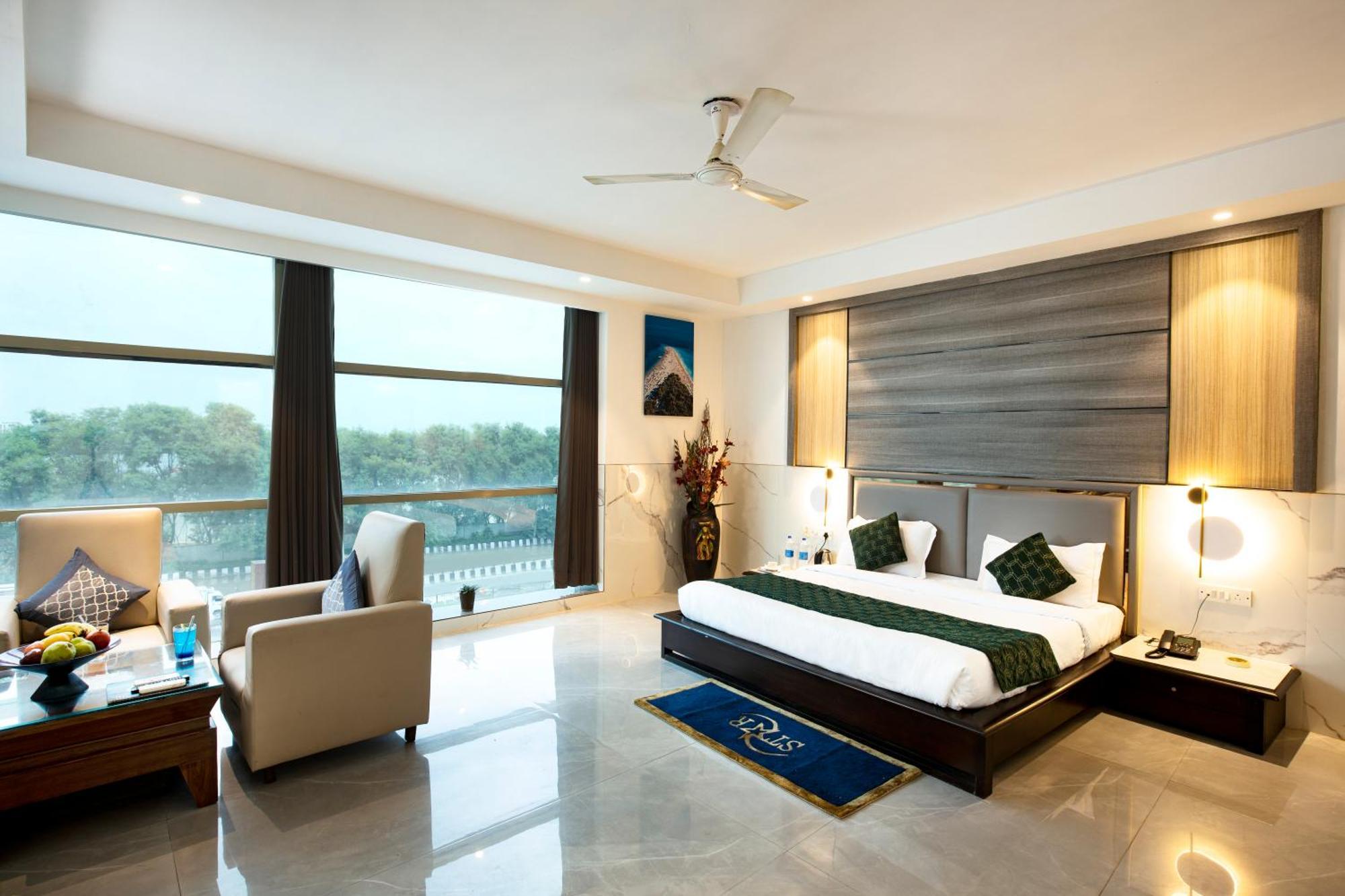 Hotel Aero Star By Star Group New Delhi Exterior photo