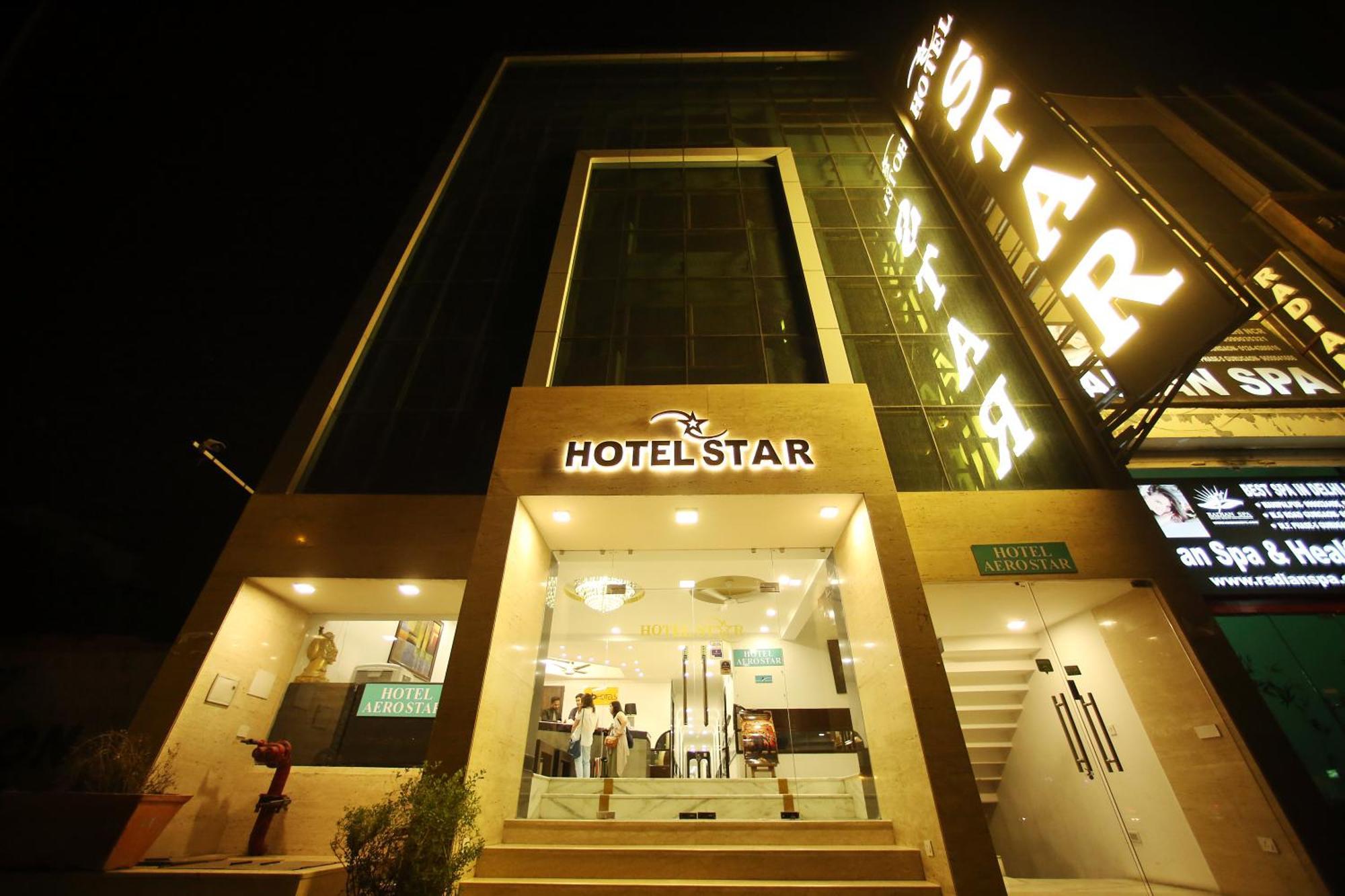Hotel Aero Star By Star Group New Delhi Exterior photo